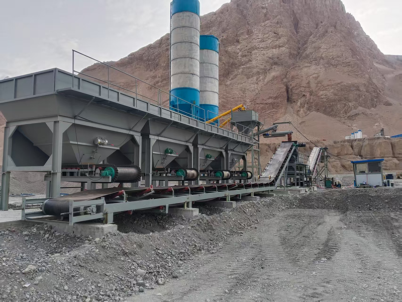 WDJ600型疊加式二次攪拌水穩(wěn)拌和站配立式水泥倉(cāng)